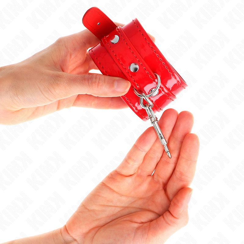 KINK - KIILTÄVÄT KÄSIRAUDAT PUNAINEN SÄÄDETTÄVÄ 23-33 CM