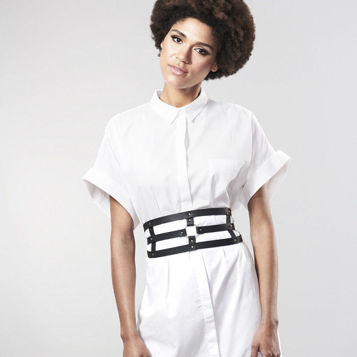 BIJOUX - INDISCRETS SOKKELVYÖ MUSTA HIHNALLLA