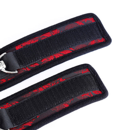 OHMAMA FETISH - SKANDAALI Rannekäsiraudat