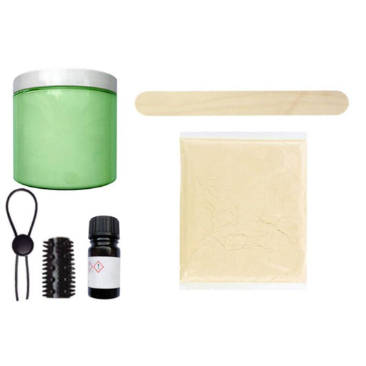 CLONEBOY - PIMEÄSSÄ HOHTAVA PENIKSEN KLOONAUSPAKKAUS