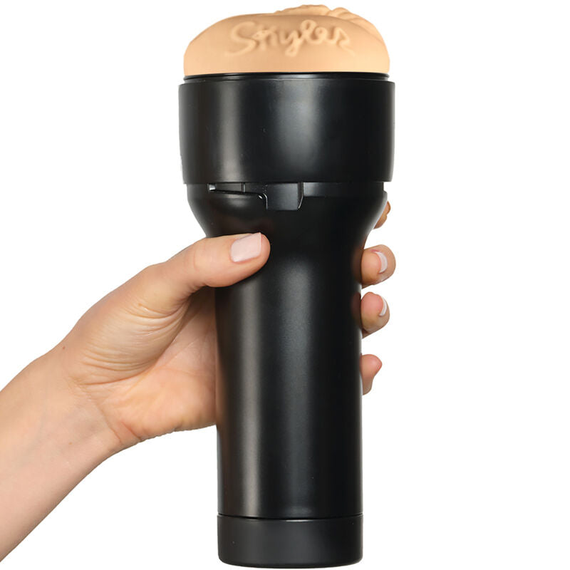 KIIROO - FEEL SKYLER LO STARS-KOLLEKTION STROKERS POWERBLOW-KOMPATIBEL