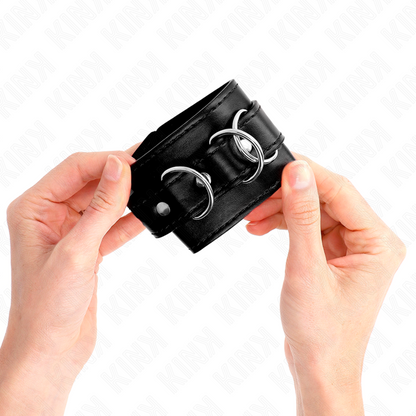 KINK - 3 D-RENKAALLA VARUSTETUT RANNETUET, SÄÄDETTÄVÄT, MUSTA, 17,5–25 CM X 6 CM