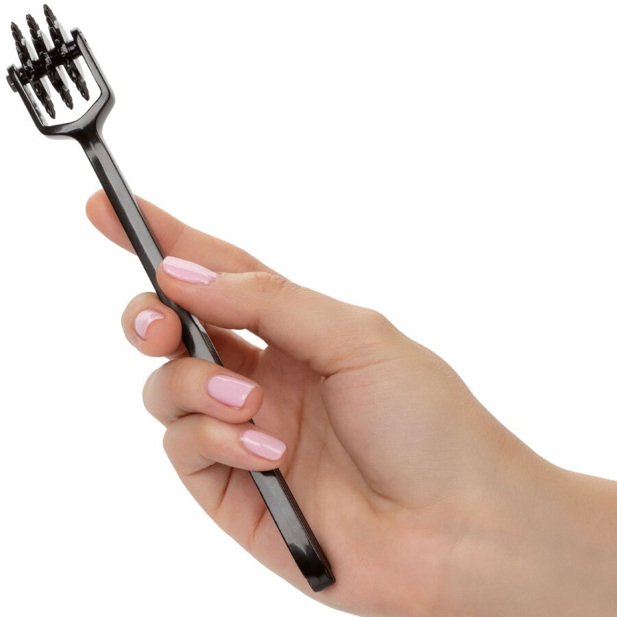 CALEXOTICS - SKANDAL TRIPPELHJUL AV NÖJELSE