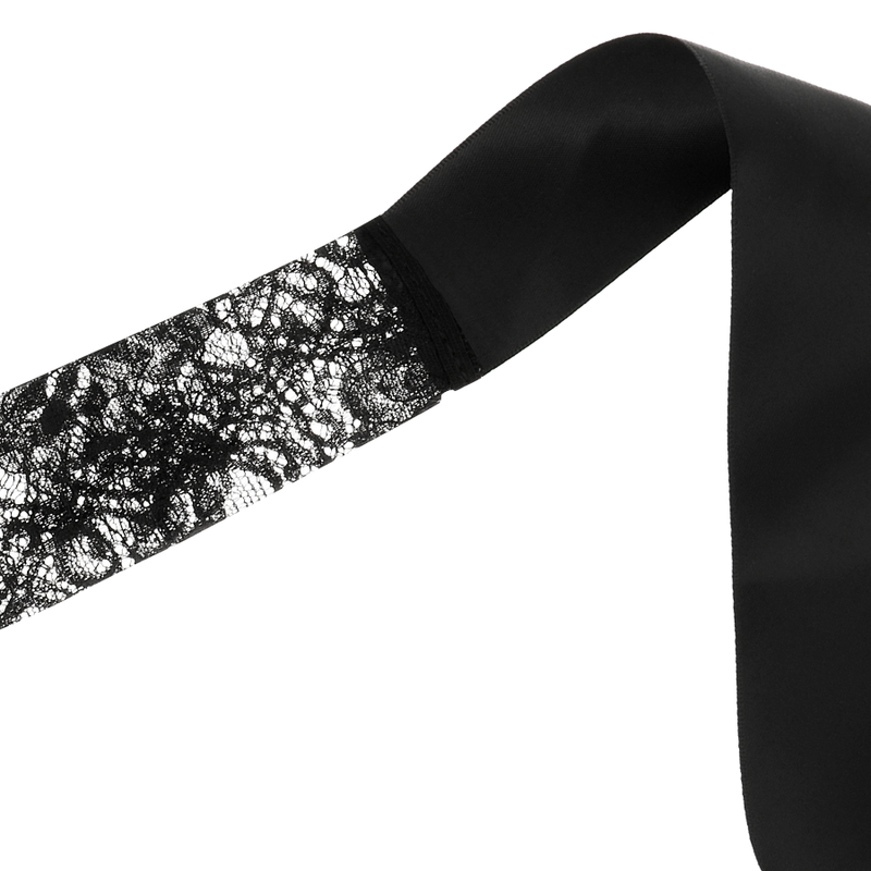 KEIKKI CHIC DESIRE - PITSI NAAMIO MUSTA