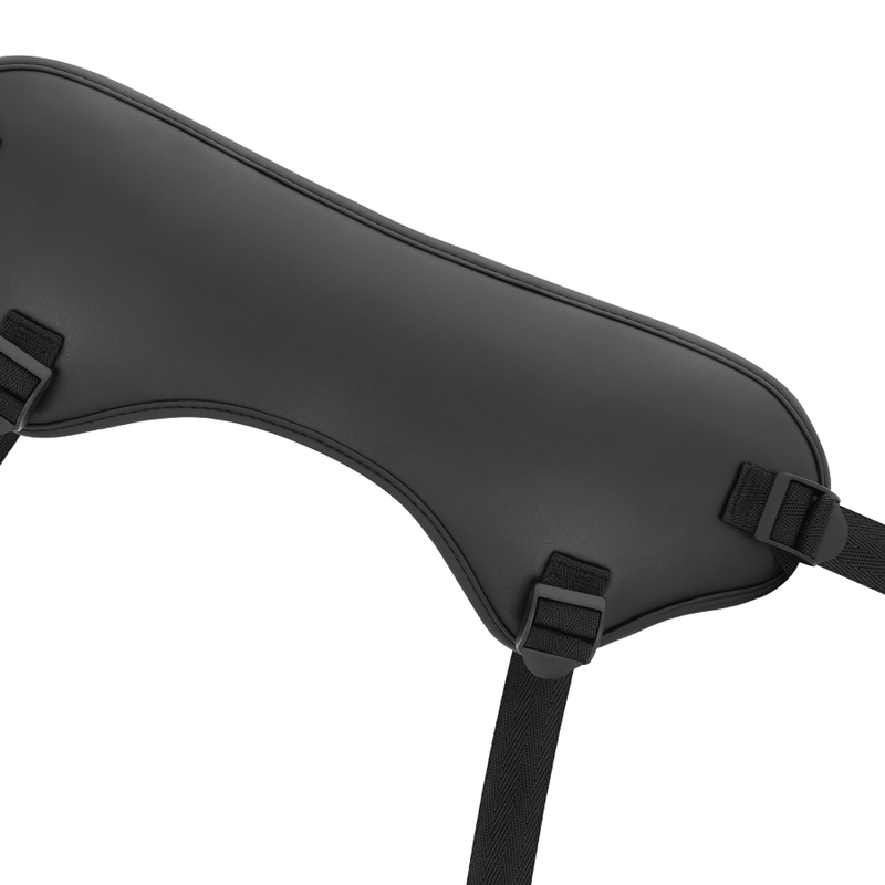 CYBER SILICOCK - STRAP-ON FREEMAN FLYTANDE SILIKON MED 3 RINGAR GRATIS 20 CM -O- 3,8 CM