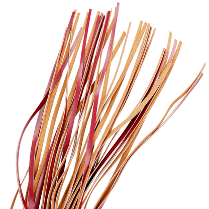 Fetissi alistuva pimeä huone - vegaani nahkaruoska